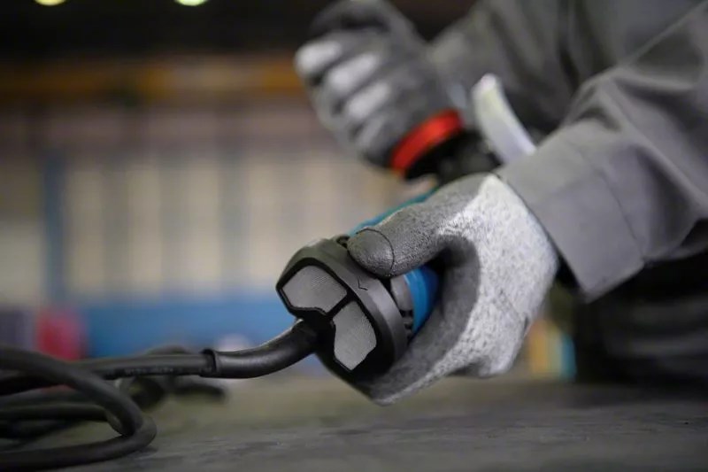 Bosch GWS 17-125 TS angle grinder 12.5 cm 9700 RPM 1700 W 2.2 kg Bosch GWS 17-125 TS angle grinder 12.5 cm 9700 RPM 1700 W 2.2 kg