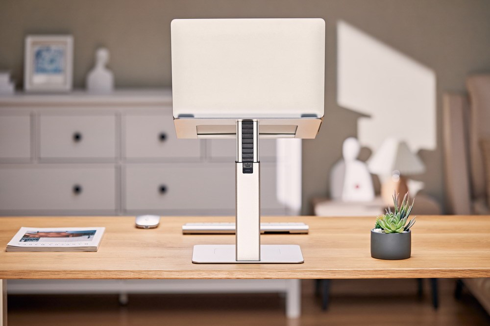 Gembird NBS-D1-02 laptop stand Silver 39.6 cm (15.6") Gembird NBS-D1-02 laptop stand Silver 39.6 cm (15.6")