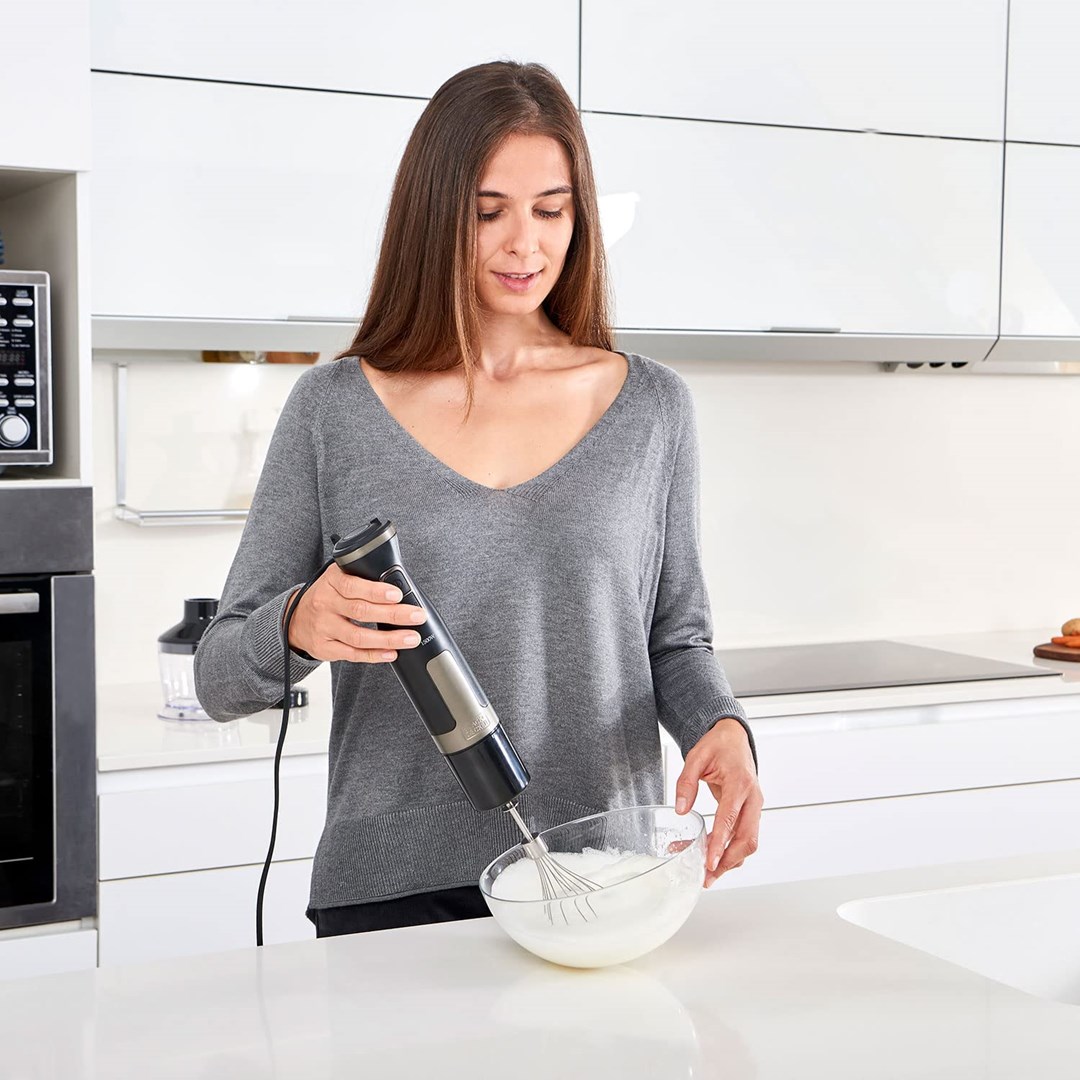 Immersion blender Black+Decker BXHBA1500E (1500W; black) Immersion blender Black+Decker BXHBA1500E (1500W; black)