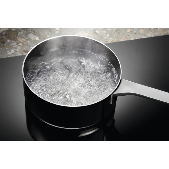 Electrolux EIV835 Black Built-in 80 cm Zone induction hob 5 zone(s) Electrolux EIV835 Black Built-in 80 cm Zone induction hob 5 zone(s)