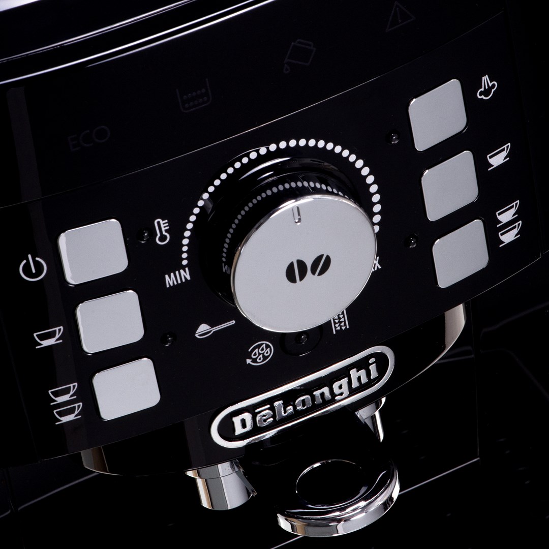 DeLonghi Magnifica S ECAM 21.117.B Espresso machine 1.8 L Fully-auto DeLonghi Magnifica S ECAM 21.117.B Espresso machine 1.8 L Fully-auto