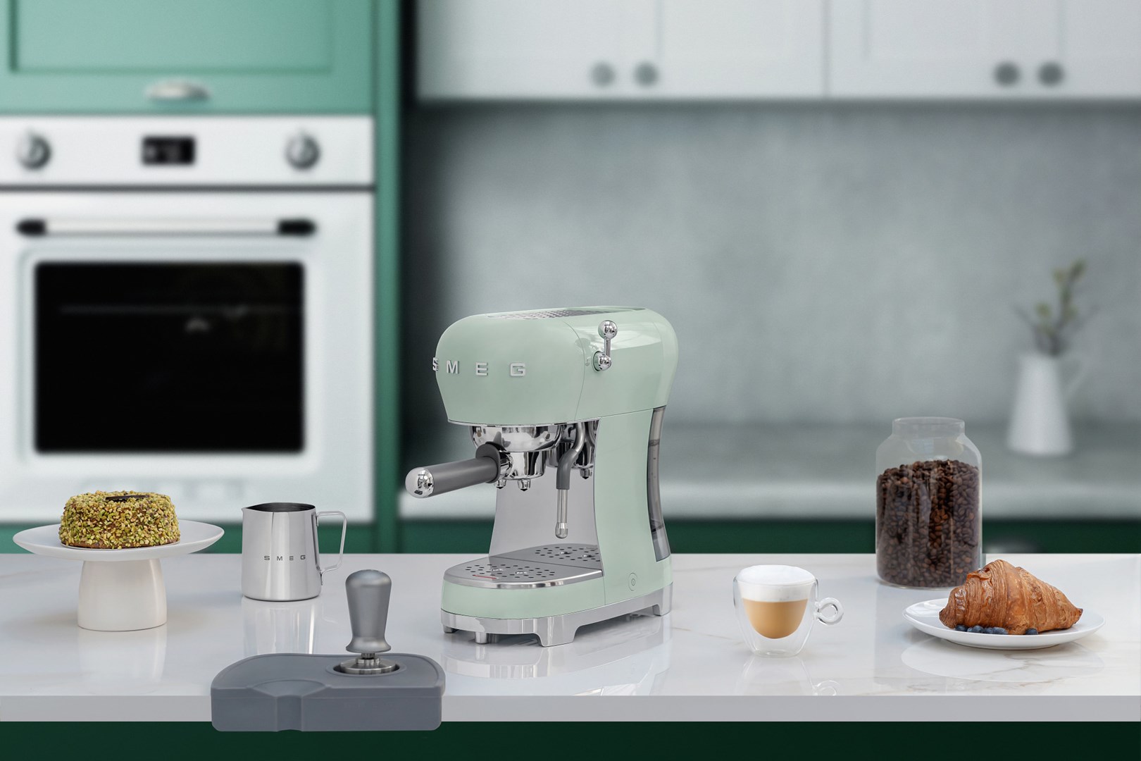 Smeg ECF02PGEU coffee maker Manual Espresso machine 1.1 L Smeg ECF02PGEU coffee maker Manual Espresso machine 1.1 L