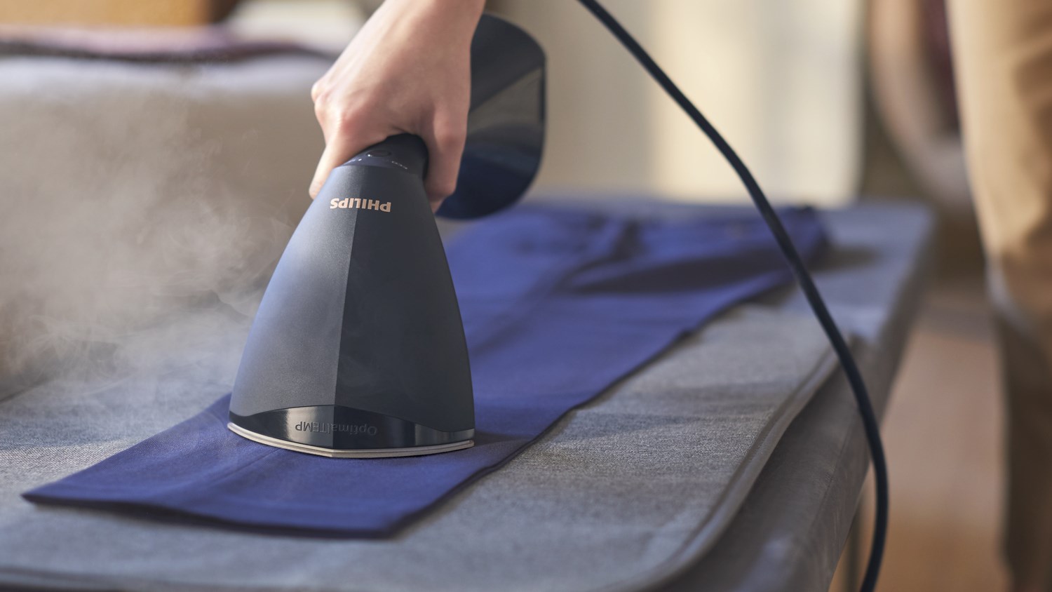 Philips | GC810/20 | Steamer | Handheld | 1600 W | 0.23 L | 32 g/min | Black Philips | GC810/20 | Steamer | Handheld | 1600 W | 0.23 L | 32 g/min | Black
