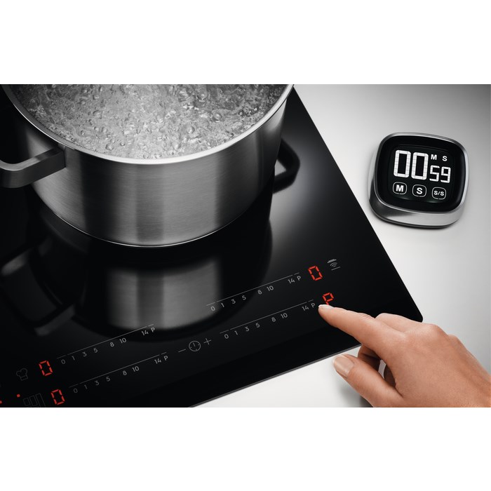 Electrolux EIV835 Black Built-in 80 cm Zone induction hob 5 zone(s) Electrolux EIV835 Black Built-in 80 cm Zone induction hob 5 zone(s)