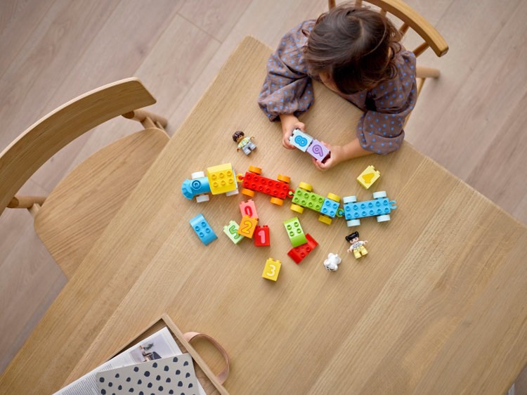 LEGO DUPLO 10954 NUMBER TRAIN - LEARN TO COUNT LEGO DUPLO 10954 NUMBER TRAIN - LEARN TO COUNT