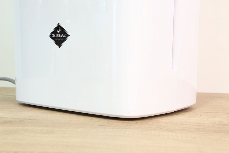 ELDOM Dehumidifier, 2 levels of air circulation, humidity indicator, 24h timer, power 205 W ELDOM Dehumidifier, 2 levels of air circulation, humidity indicator, 24h timer, power 205 W