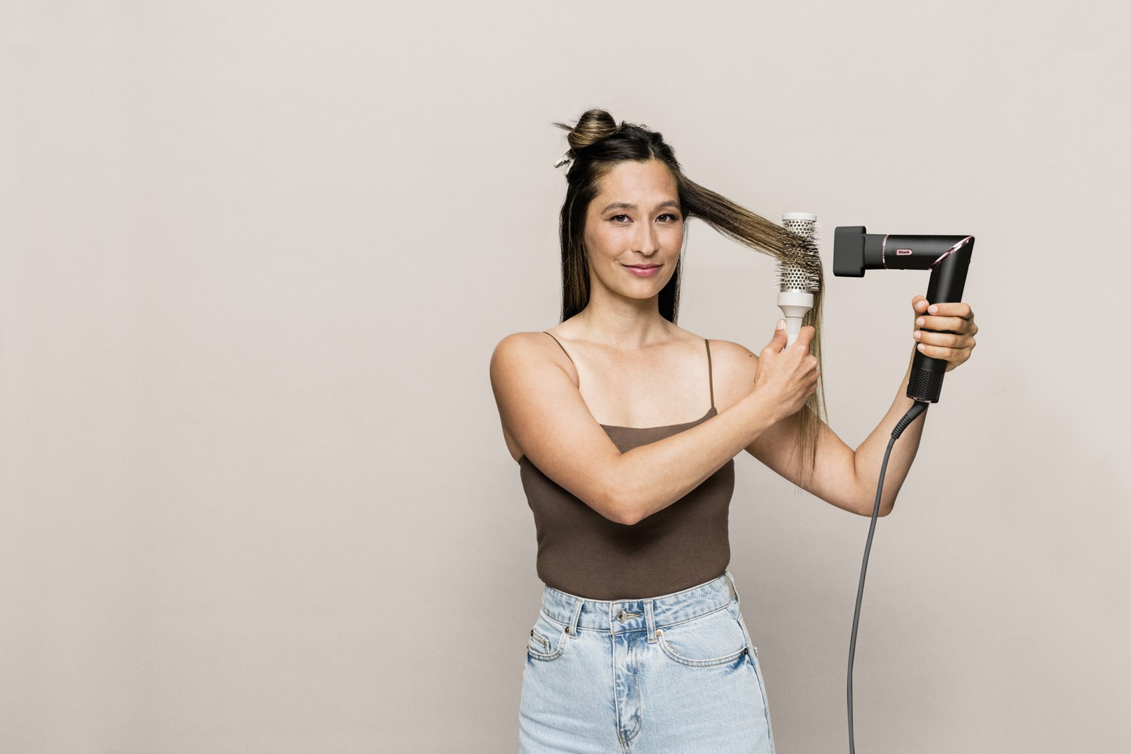 Shark FlexStyle HD424EU Multistyler Warm Black, Rose gold 1400 W 2.44 m Shark FlexStyle HD424EU Multistyler Warm Black, Rose gold 1400 W 2.44 m