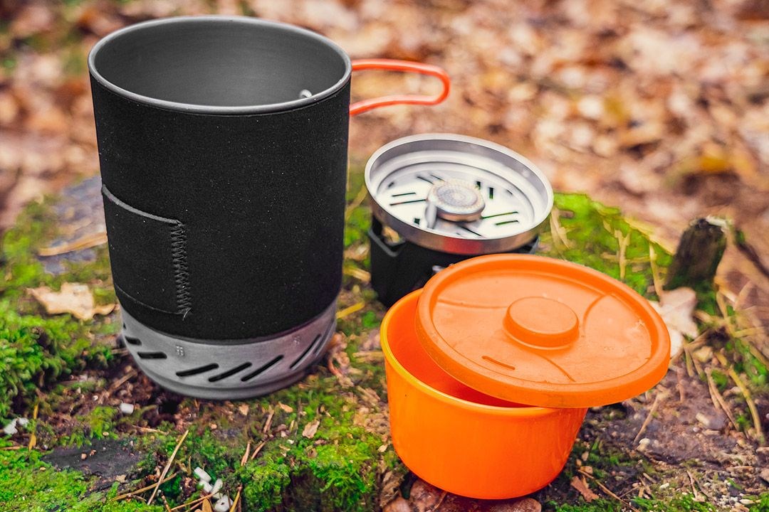 Camping stove pot + burner Camping stove pot + burner