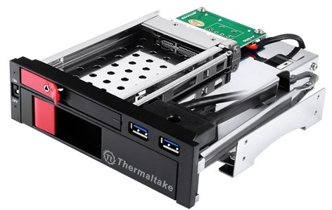 Thermaltake ST0026Z drive bay panel 2.5/3.5" Bezel panel Black, Red Thermaltake ST0026Z drive bay panel 2.5/3.5" Bezel panel Black, Red