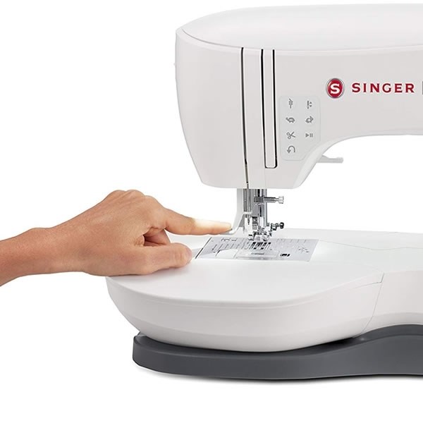 фото Швейно-вышивальная машина Singer Legacy SE300