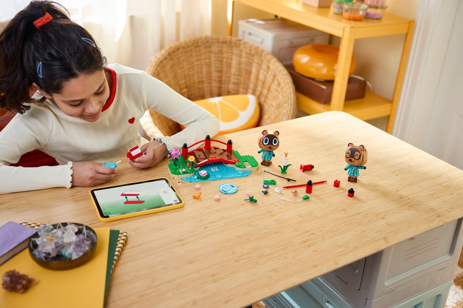 фото Блоковий конструктор LEGO Timmy and Tommys Fun Day Out (77059) 3
