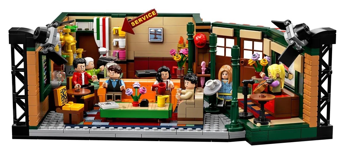фото Блоковий конструктор LEGO Ideas Central Perk Friends (21319) 2