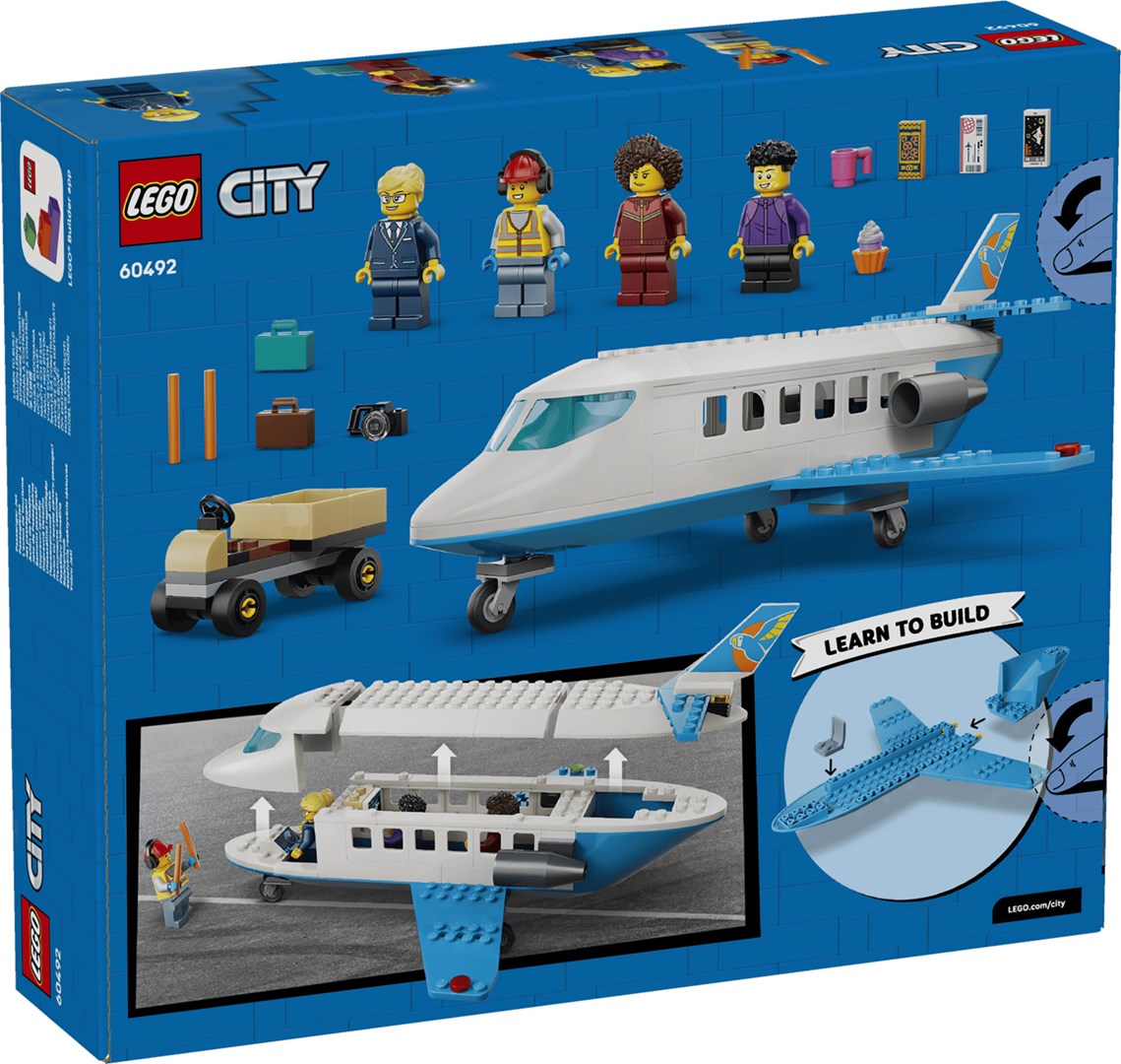 фото Блоковий конструктор LEGO City Пасажирський літак (60492) 1